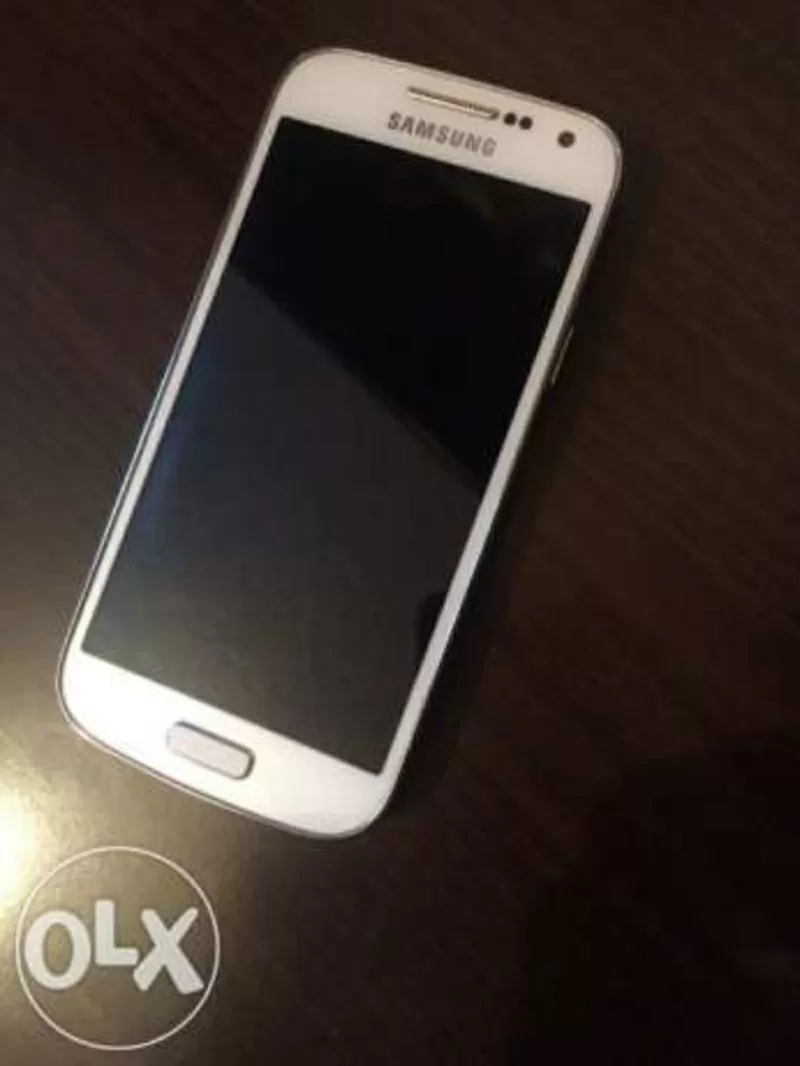 Продаю телефон Samsung Galaxy 4S mini 2