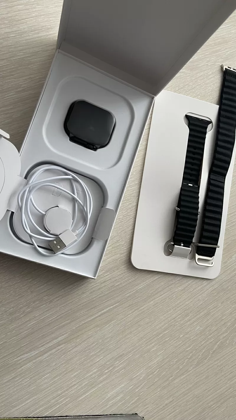 Часы электронные Apple Watch Ultra 8